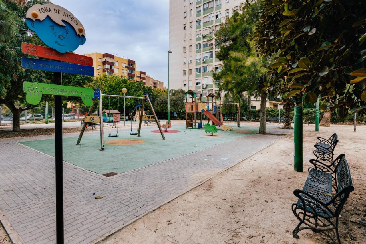 Apartamento Benjamin Rodriguez Аликанте Екстериор снимка